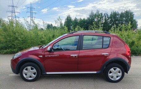 Renault Sandero I, 2012 год, 799 000 рублей, 2 фотография