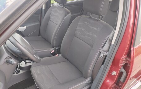 Renault Sandero I, 2012 год, 799 000 рублей, 10 фотография