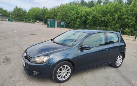 Volkswagen Golf VI, 2011 год, 645 000 рублей, 2 фотография