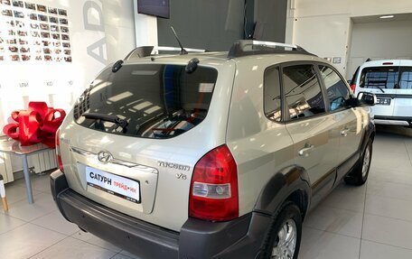 Hyundai Tucson III, 2006 год, 675 000 рублей, 6 фотография