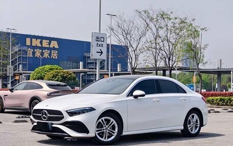 Mercedes-Benz A-Класс, 2023 год, 2 040 555 рублей, 2 фотография