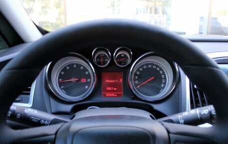 Opel Astra J, 2012 год, 665 000 рублей, 14 фотография