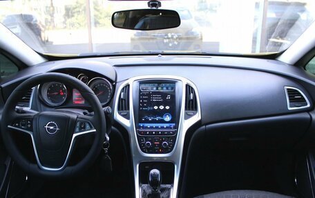 Opel Astra J, 2012 год, 665 000 рублей, 11 фотография