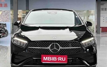 Mercedes-Benz A-Класс, 2023 год, 1 960 555 рублей, 2 фотография