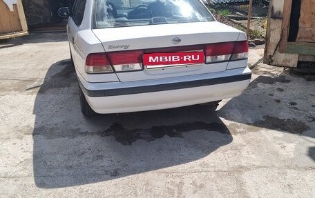 Nissan Sunny B15, 2000 год, 330 000 рублей, 3 фотография