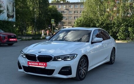 BMW 3 серия, 2020 год, 4 000 000 рублей, 3 фотография