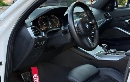 BMW 3 серия, 2020 год, 4 000 000 рублей, 27 фотография