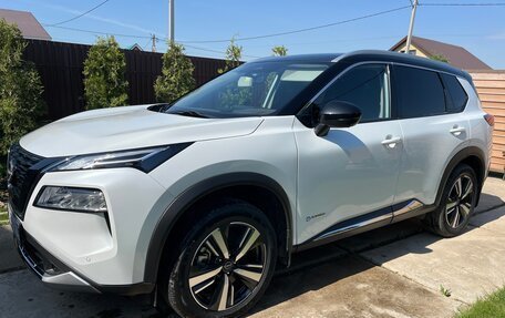 Nissan X-Trail, 2024 год, 3 900 000 рублей, 2 фотография