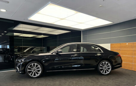 Mercedes-Benz S-Класс, 2026 год, 145 000 000 рублей, 3 фотография