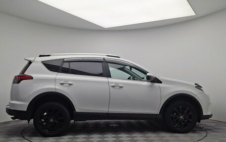 Toyota RAV4, 2017 год, 2 555 000 рублей, 8 фотография