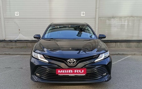 Toyota Camry, 2019 год, 2 289 000 рублей, 2 фотография