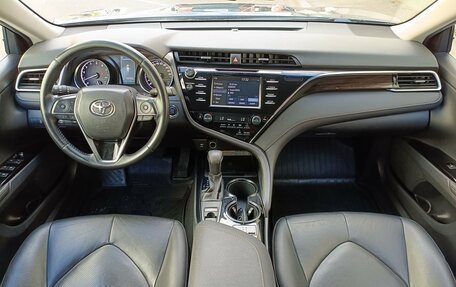 Toyota Camry, 2019 год, 2 289 000 рублей, 13 фотография