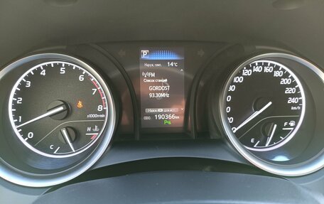 Toyota Camry, 2019 год, 2 289 000 рублей, 14 фотография