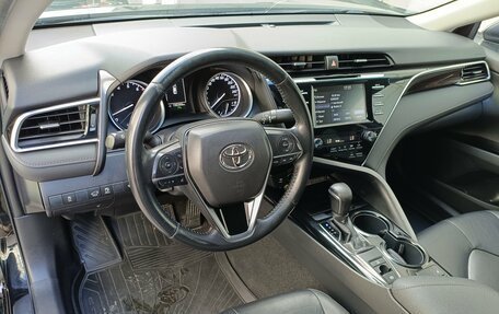 Toyota Camry, 2019 год, 2 289 000 рублей, 9 фотография