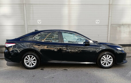 Toyota Camry, 2019 год, 2 289 000 рублей, 4 фотография