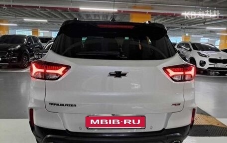 Chevrolet TrailBlazer, 2023 год, 1 600 080 рублей, 3 фотография