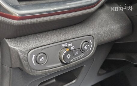 Chevrolet TrailBlazer, 2023 год, 1 600 080 рублей, 21 фотография
