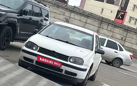 Volkswagen Golf IV, 1998 год, 200 000 рублей, 2 фотография