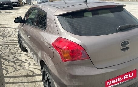 KIA cee'd I рестайлинг, 2008 год, 550 000 рублей, 3 фотография