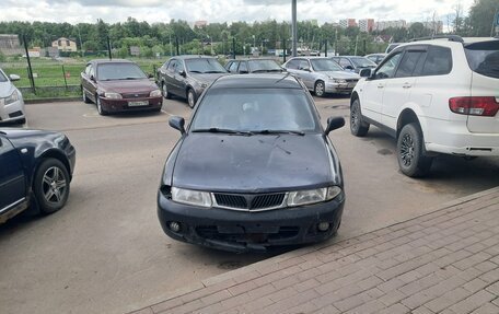 Mitsubishi Carisma I, 1998 год, 70 000 рублей, 4 фотография