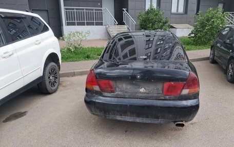Mitsubishi Carisma I, 1998 год, 70 000 рублей, 2 фотография