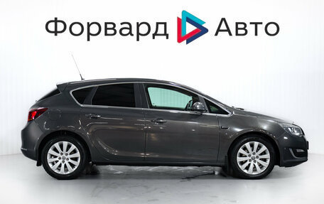 Opel Astra J, 2014 год, 999 000 рублей, 9 фотография