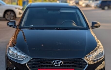 Hyundai Solaris II рестайлинг, 2018 год, 1 119 000 рублей, 8 фотография