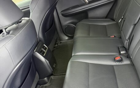 Lexus RX IV рестайлинг, 2020 год, 5 600 000 рублей, 12 фотография