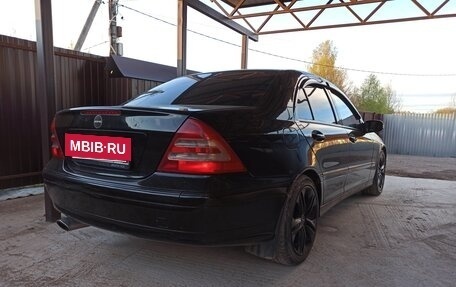 Mercedes-Benz C-Класс, 2003 год, 485 000 рублей, 2 фотография
