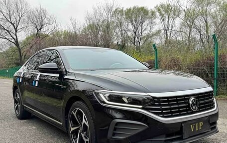 Volkswagen Passat B8 рестайлинг, 2023 год, 1 810 000 рублей, 3 фотография