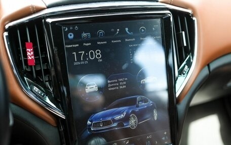 Maserati Ghibli, 2014 год, 2 599 000 рублей, 30 фотография