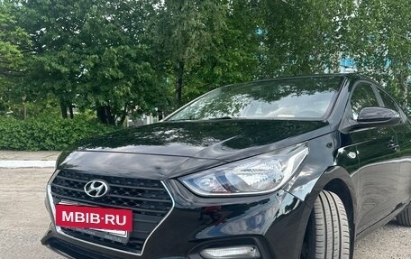 Hyundai Solaris II рестайлинг, 2017 год, 1 450 000 рублей, 3 фотография