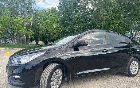 Hyundai Solaris II рестайлинг, 2017 год, 1 450 000 рублей, 12 фотография