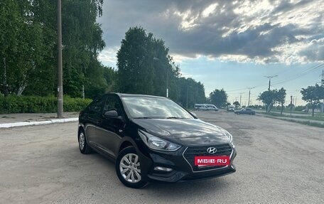Hyundai Solaris II рестайлинг, 2017 год, 1 450 000 рублей, 34 фотография