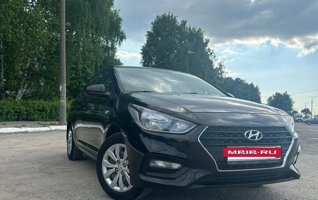 Hyundai Solaris II рестайлинг, 2017 год, 1 450 000 рублей, 39 фотография