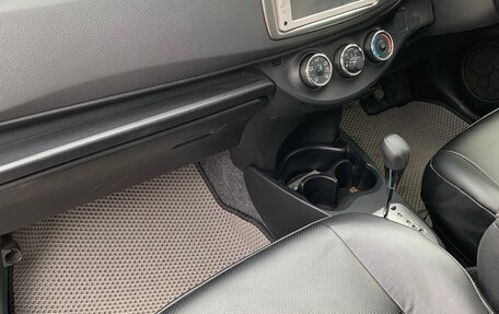 Toyota Vitz, 2014 год, 700 000 рублей, 12 фотография