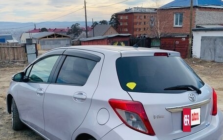 Toyota Vitz, 2014 год, 700 000 рублей, 5 фотография