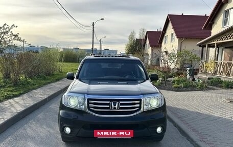 Honda Pilot III рестайлинг, 2011 год, 1 439 000 рублей, 2 фотография
