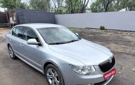 Skoda Superb III рестайлинг, 2009 год, 730 000 рублей, 2 фотография