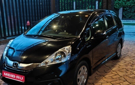 Honda Fit Shuttle I рестайлинг, 2013 год, 1 050 000 рублей, 6 фотография
