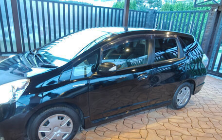 Honda Fit Shuttle I рестайлинг, 2013 год, 1 050 000 рублей, 17 фотография