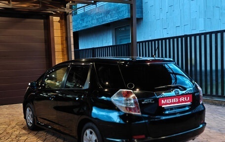 Honda Fit Shuttle I рестайлинг, 2013 год, 1 050 000 рублей, 8 фотография