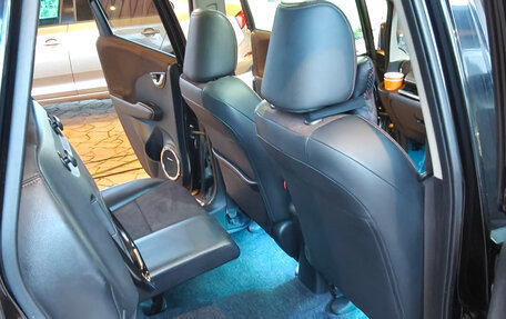 Honda Fit Shuttle I рестайлинг, 2013 год, 1 050 000 рублей, 31 фотография