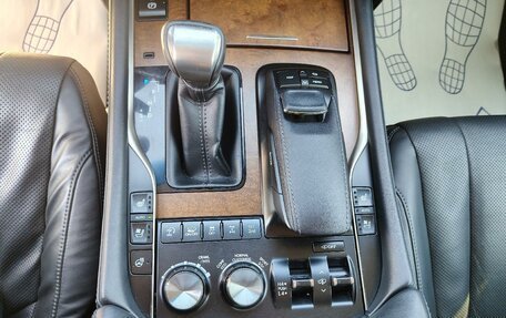 Lexus LX III, 2016 год, 6 515 000 рублей, 15 фотография