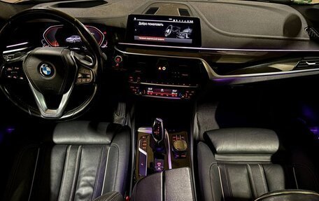BMW 5 серия, 2020 год, 3 530 000 рублей, 9 фотография