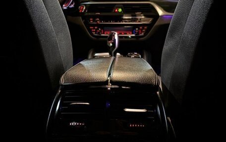 BMW 5 серия, 2020 год, 3 530 000 рублей, 12 фотография