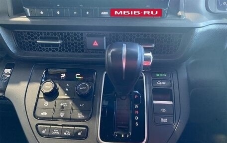 Honda Stepwgn, 2025 год, 2 900 000 рублей, 19 фотография