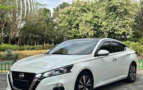 Nissan Altima VI (L34), 2022 год, 1 780 555 рублей, 2 фотография