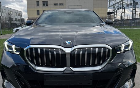 BMW 5 серия, 2024 год, 8 400 000 рублей, 2 фотография