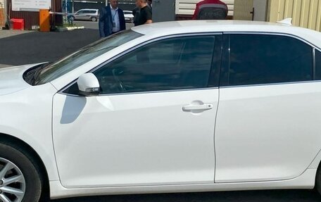Toyota Camry, 2018 год, 2 000 000 рублей, 3 фотография